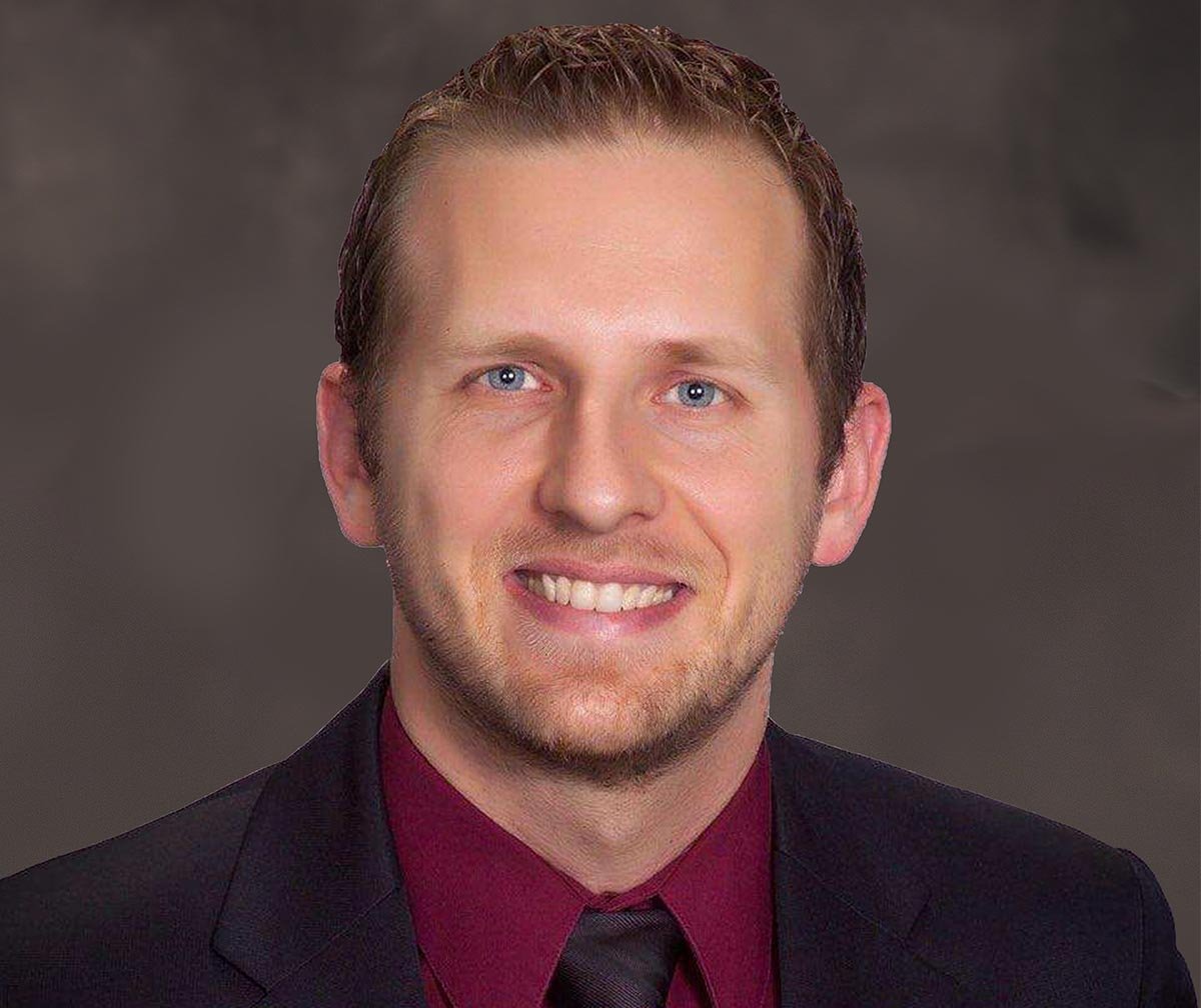 crmc-medical staff_0000_Nelsondarker-background_square